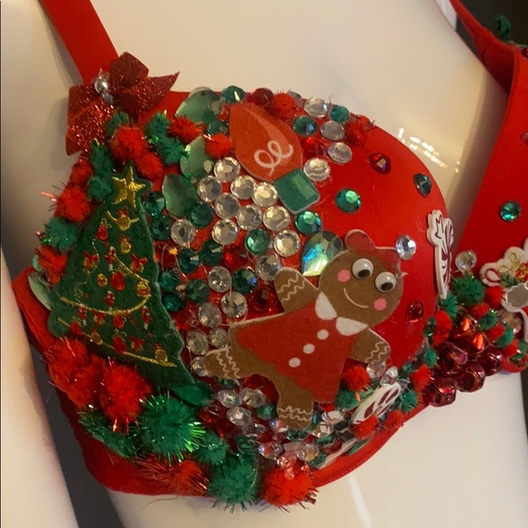 Handmade Bedazzled Bra - Picture 4 of 5